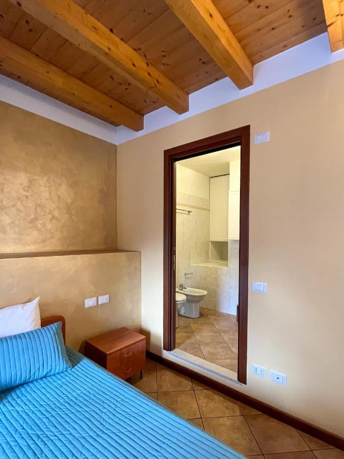 Casa Vacanze Al Lago P2 Monasterolo del Castello Εξωτερικό φωτογραφία